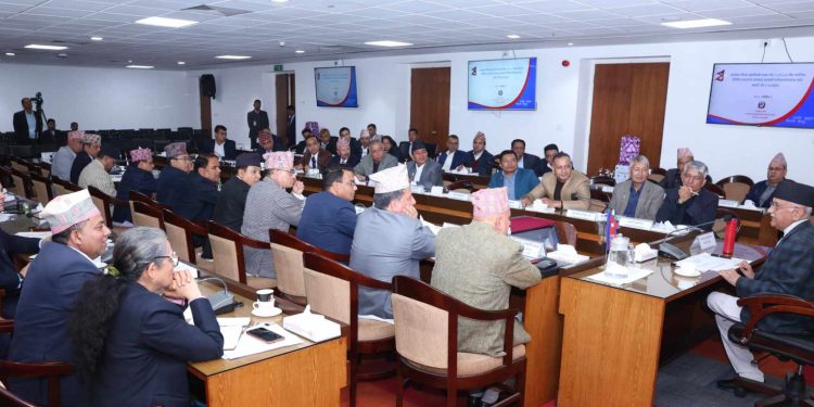 जनताको पक्षमा उभिए प्रधानमन्त्री ओली