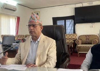 कोशी प्रदेश : कानुनमन्त्री अधिकारीले दिए राजीनामा