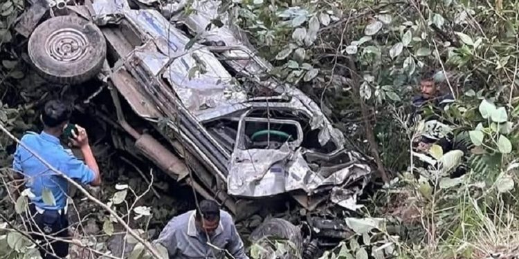 रामेछापमा फोर्स गाडी दुर्घटना, पाँच जनाको मृत्यु