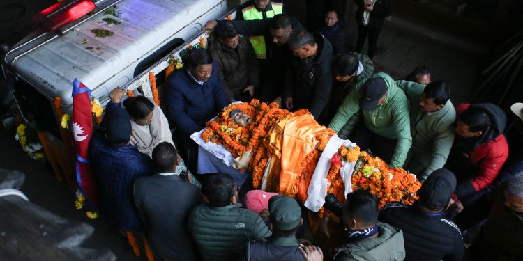 कामपाका प्रथम मेयर पिएलको पार्थिव शरीर अन्तिम यात्रा