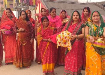 जनकपुरकी महिलाहरुले सूर्यदेवको पूजा गरी मनाए विशेष दिन