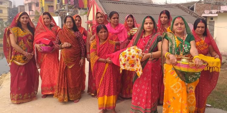 जनकपुरकी महिलाहरुले सूर्यदेवको पूजा गरी मनाए विशेष दिन