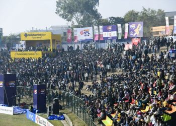 जनकपुर र सुदूरपश्चिमको खेलमा बिहानै देखि दर्शकको भिड