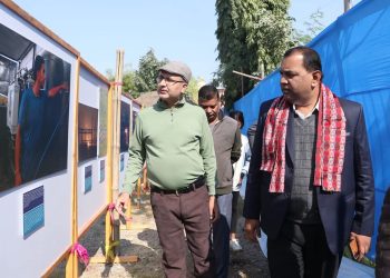 सिंचाई मन्त्री यादवद्वारा एडीबीको प्रदर्शनीको अवलोकन