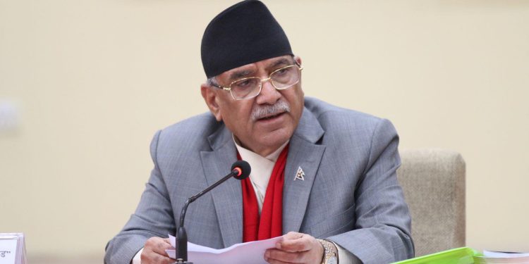 रवि लामिछानेको बचाउमा प्रचण्ड, सरकारले प्रतिशोध साँधेको आरोप