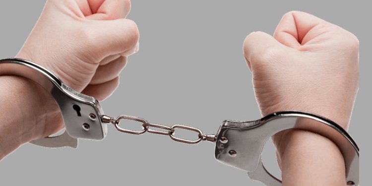 अमेरिका पठाउने भन्दै १ करोड लिएर फरार युवक समातिए