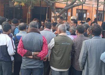 एभरेष्ट पेपर मिलको कर्मचारी आन्दोलन : १७ महिनाको तलबको माग, प्रशासन र मिल पक्षको चुप्पी