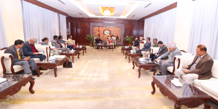 अध्यादेशमा एउटै मत राख्ने : सत्तापक्षको बैठक