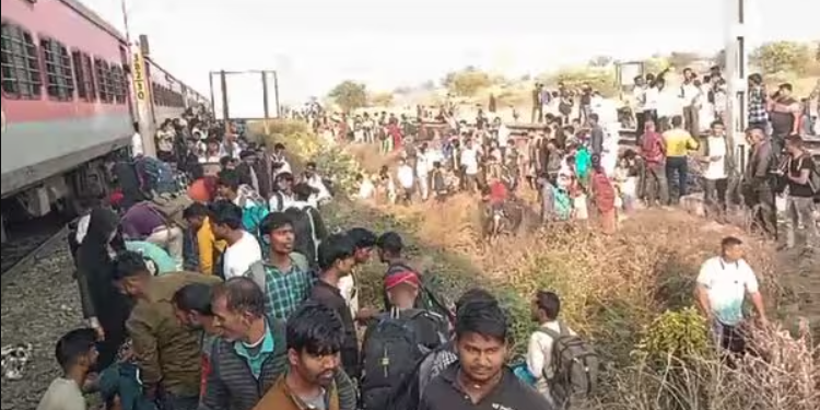 भारतमा रेलले किच्दा ३ नेपालीको मृत्यु