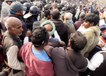 लहानमा खुटी खोला सिंचाइ संघर्ष समितिले गरे विशाल जनप्रदर्शन