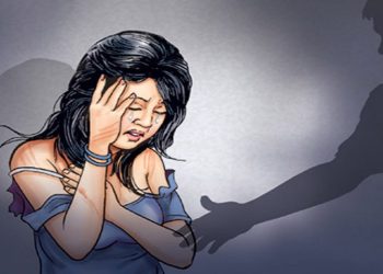 विद्यालयबाट फर्किंदै गरेकी किशोरी बलात्कृत