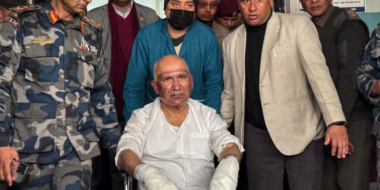 अर्थमन्त्री पौडेल अस्पतालबाट डिस्चार्ज