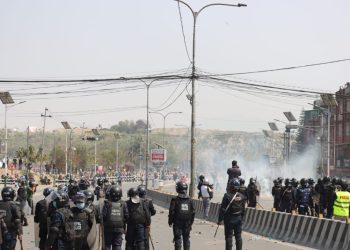 राजसंस्था पक्षधरमाथि प्रहरीद्वारा लाठीचार्ज र अश्रुग्याँस प्रहार