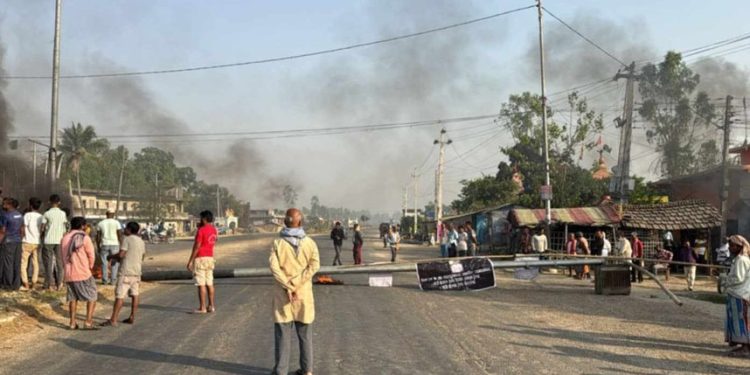 आशु यादब हत्या प्रकरण : प्रदर्शनकारी र प्रहरीबीच झडप