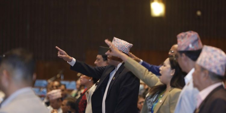 प्रतिनिधिसभामा राप्रपाले हल्ला गदैई