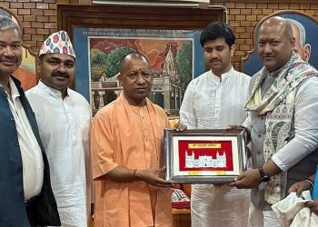 मधेशका मुख्यमन्त्री सिंह र उत्तर प्रदेशका मुख्यमन्त्री योगी बीच भेट