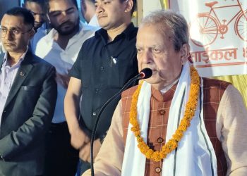 मधेशी जनता राज्यको आतंकबाट पीडित छन् : महन्थ ठाकुर