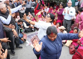१६ दिन देखि शिक्षकहरू सडक आन्दोलनमा