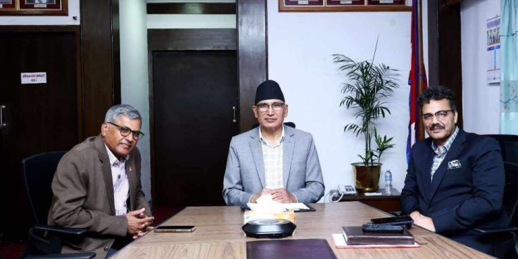 गभर्नर समितिको बैठक सुरु भए