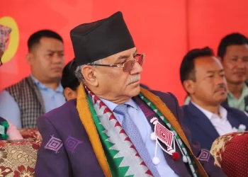 दुई तिहाईको सरकारको हालत रुझेको विरालाको जस्तो : प्रचण्ड