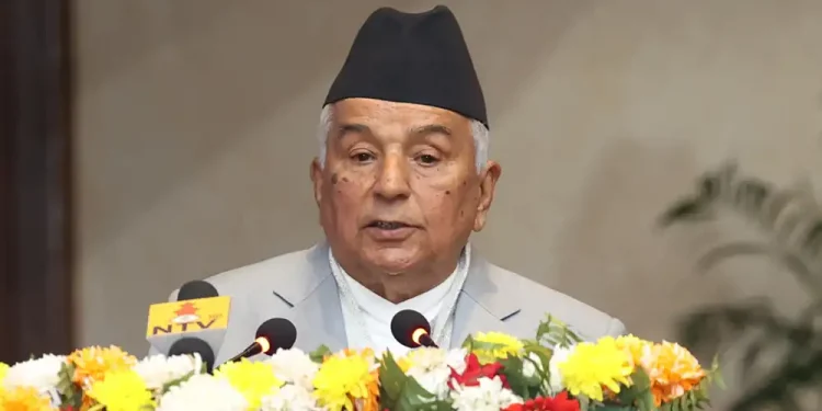 चिकित्सक विदेशिने क्रम चिन्ताको विषय : राष्ट्रपति पौडेल