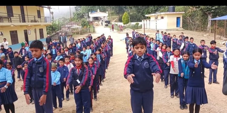 २९ दिनपछि खुल्यो विद्यालय, पठनपाठन सुरू