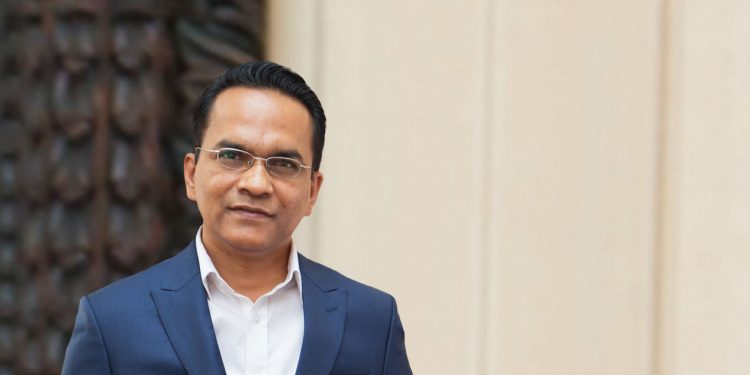 बैंकको ऋण सीमित व्यक्तिको नियन्त्रणमा रहेको ः गभर्नर