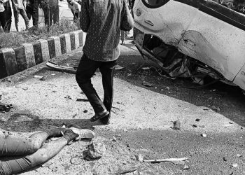 कार दुर्घटनामा एकको मृत्यू तीन गम्भिर घाइते