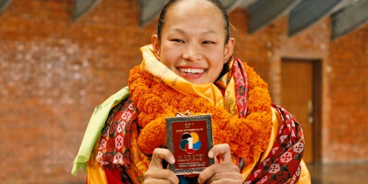 विजेता एरिकालाई त्रिभुवन विमानस्थलमा स्वागत