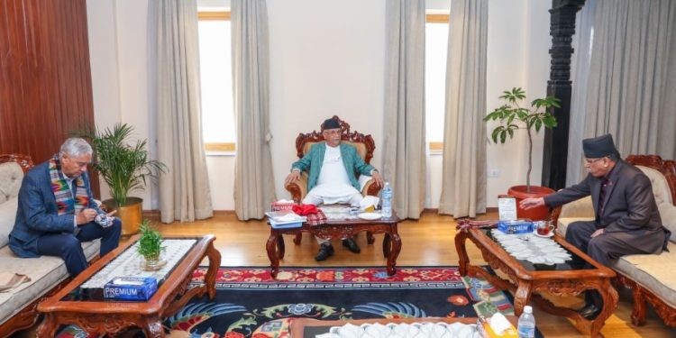 देउवा र प्रचण्डसँग छलफलमा बस्नको लागि प्रधानमन्त्री ओली प्रयास गर्दै