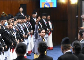 रास्वपाको बेल घेराउका बिच संसद् चलाइयो