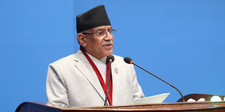 प्रचण्डले संसद्लाई बिचौलियाको खेलमैदान