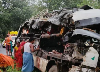 सवारी दुर्घटनामा १८ तीर्थयात्रीको मृत्यु