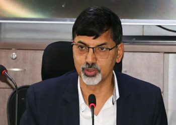 प्रधानमन्त्री ओलीले असुली धन्दा चलाउदैंछ : जनार्दन शर्मा