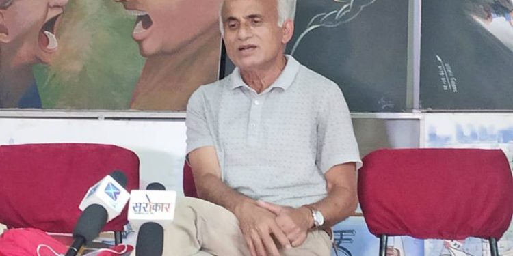 डाक्टर गोविन्द केसीले आजदेखि सुरु गरे सत्याग्रह