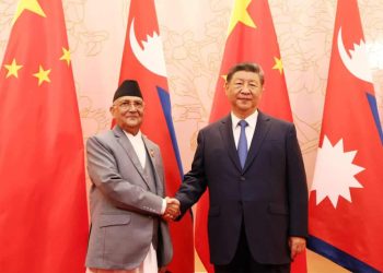 प्रधानमन्त्री ओली चीन भ्रमणमा, राष्ट्रपति सि चिनफिङसँग भेट