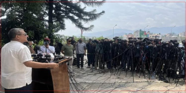 इन्काउन्टर योजना थाहा पाएर तीनकुनेबाट भागेँ : दुर्गा प्रसाईं