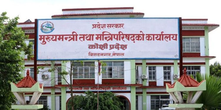 कोशीका विभिन्न ठाउँमा खानेपानी पुगाउने काम सुरु