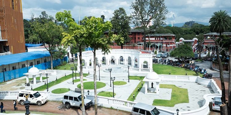 केशरमहलमा फर्कियो शिक्षा मन्त्रालय