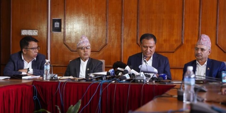 मन्त्री कुलमानको आह्वान : पुनर्निर्माण कोषमा योगदान गर्नु
