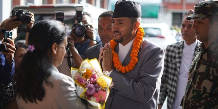 सञ्चारमन्त्रीको पहिलो निर्णय : १० प्रमुख शहरमा निःशुल्क इन्टरनेट सेवा सुरु हुने