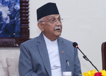 ओलीलाई विदेश जान निषेध