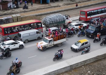 जेनजी आन्दोलनमा ज्यान गुमाएकाहरुको सामूहिक शवयात्रा निकाल्दैं