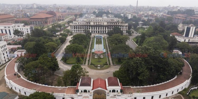 सिंहदरबार सरसफाइमा निजामती कर्मचारी सक्रिय