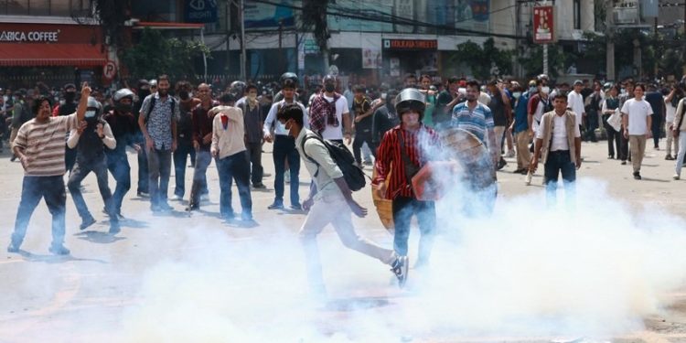 जेनजी आन्दोलनमा व्यापक गोली र अश्रुग्याँस प्रयोग