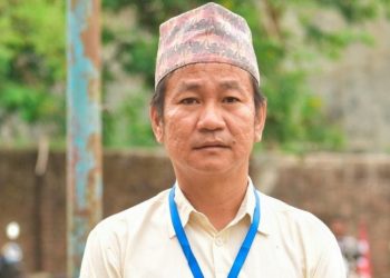 हर्क साम्पाङले दल दर्ताका लागि दिए आयोगमा निवेदन