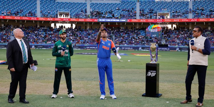 एसिया कप फाइनल : पहिलोपटक भारत–पाकिस्तान आमनेसामने
