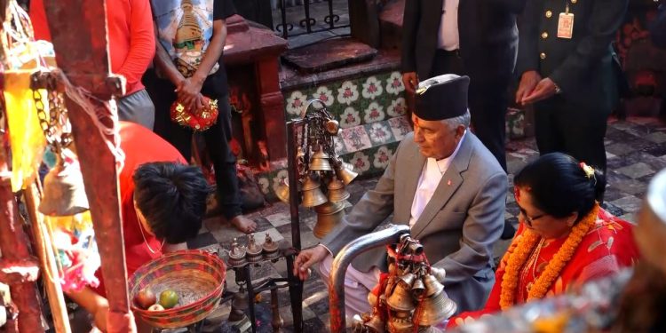 राष्ट्रपति रामचन्द्र पौडेलद्वारा शक्तिपीठको दर्शन