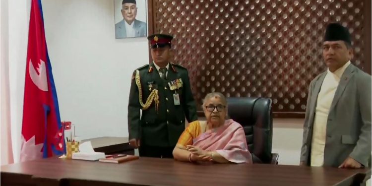 नवनियुक्त प्रधानमन्त्री कार्कीले गरिन् पदभार ग्रहण
