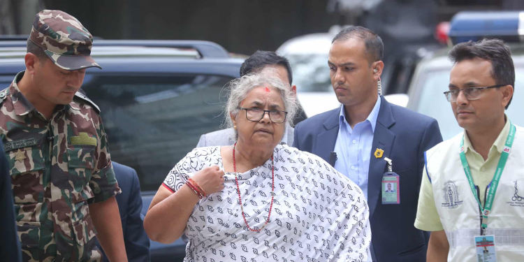प्रधानमन्त्रीले भेटिन् जेन–जी आन्दोलनका शहीद परिवारलाई